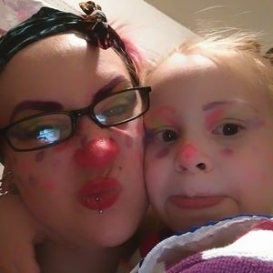 Meet your Posher, Samie